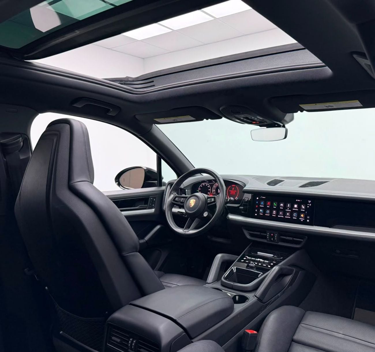 بورش كايان 2024 Porsche Cayenne, Warranty, Service History, Low Km, Excellent Condition, American
