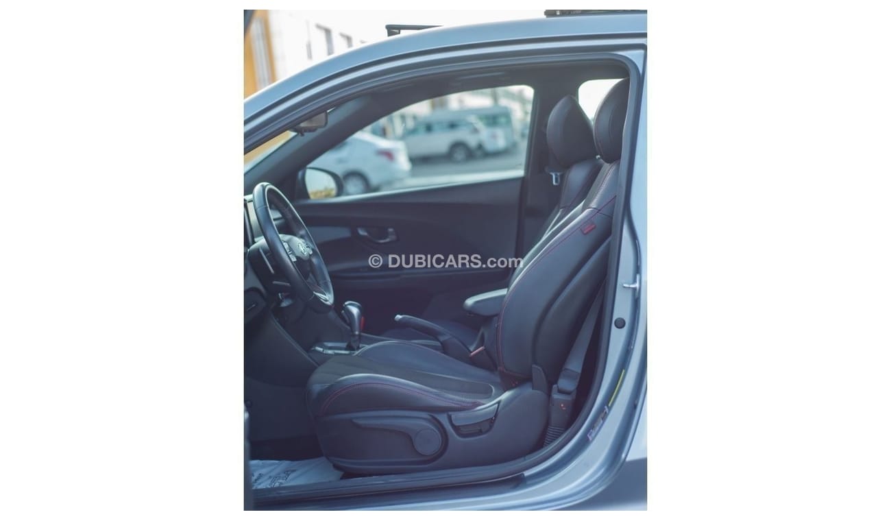 Hyundai Veloster 2.0CC, USA, EXCELLENT CONDITION