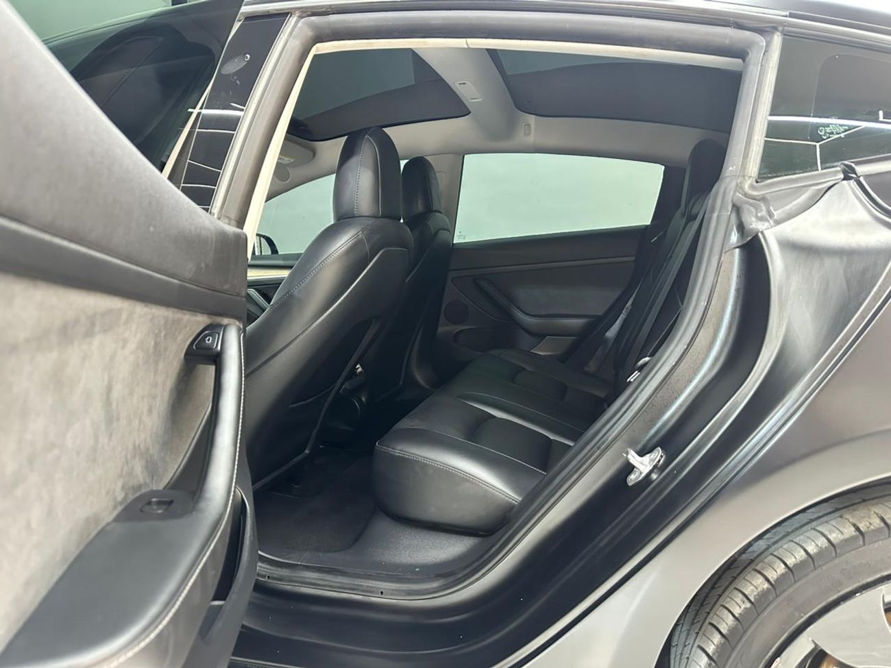 Tesla Model 3 Performance (AWD) AED 1,567 / Monthly l 0% Down Payment l Performance lAgency Warranty