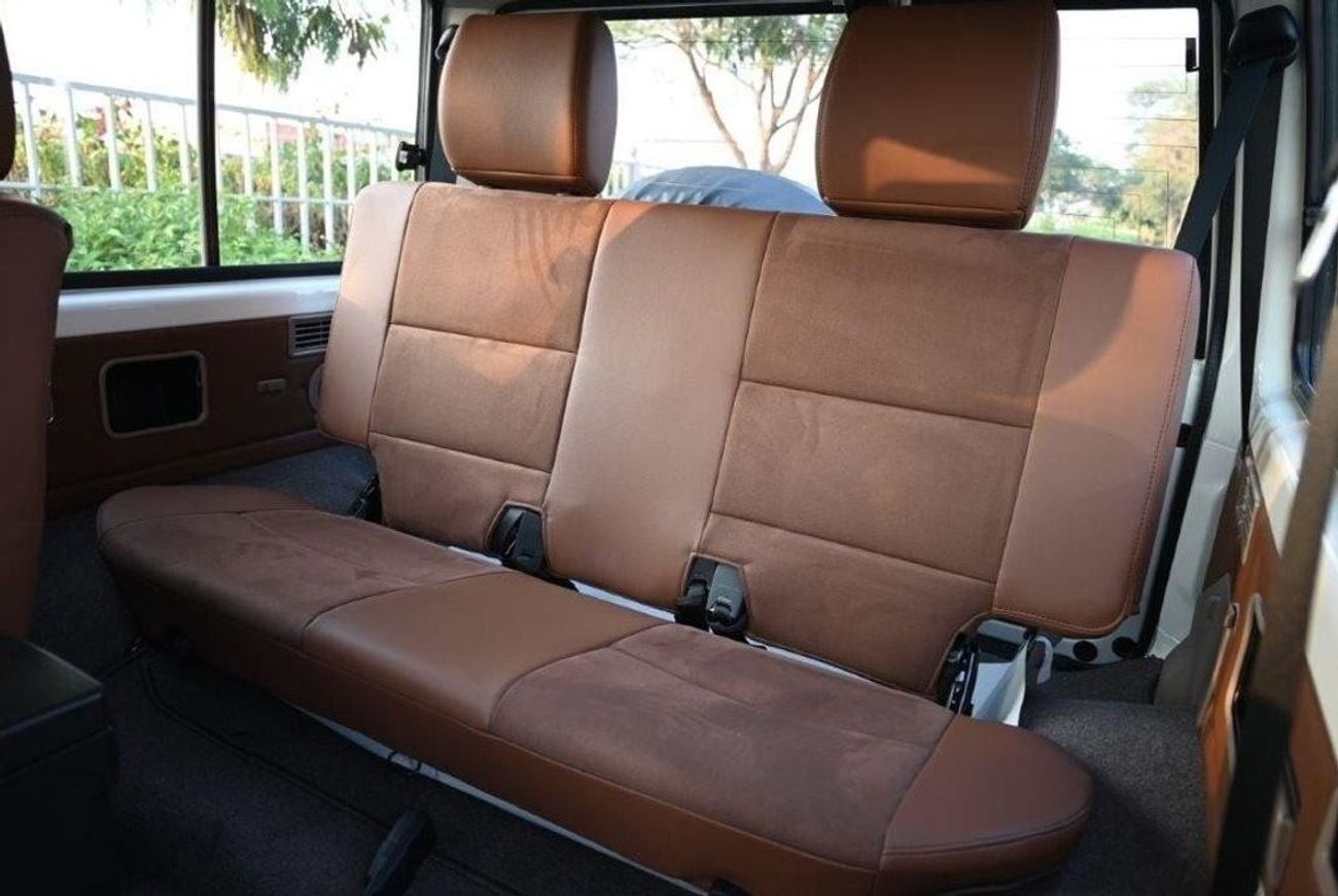 Toyota Land Cruiser 70 2025 TOYOTA LAND CRUISER 71 HARDTOP SDLX 4.0L PETROL 4WD AT