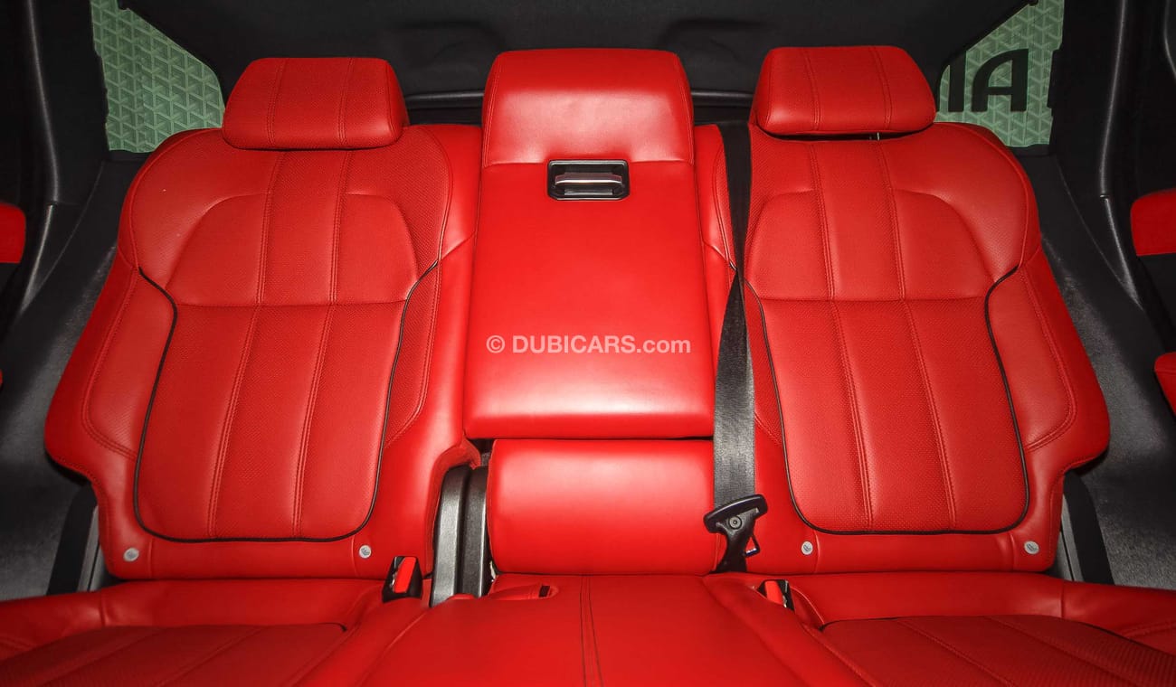 لاند روفر رينج روفر سبورت رنج روفر سبورت V8 2014 من وكالة الطاير  147000 كم لون ابيض و الداخل احمر بدون حوادث او صبغ تحت الضما