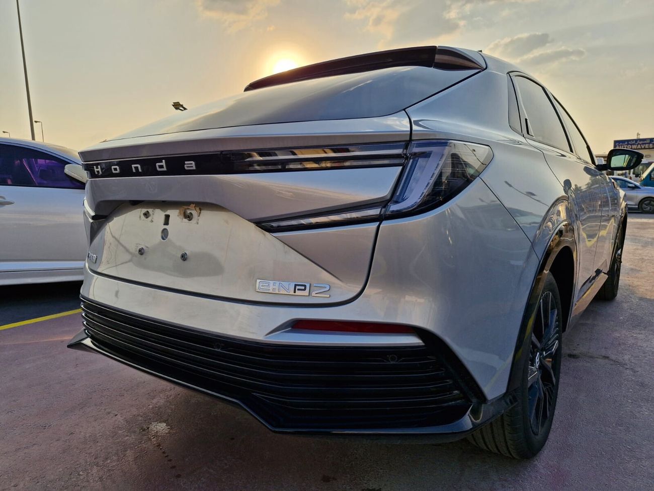هوندا e:NP2 هوندا e:NP2 EV 2025 – منطقة حرة | متاحة للتصدير والتسجيل في الإمارات