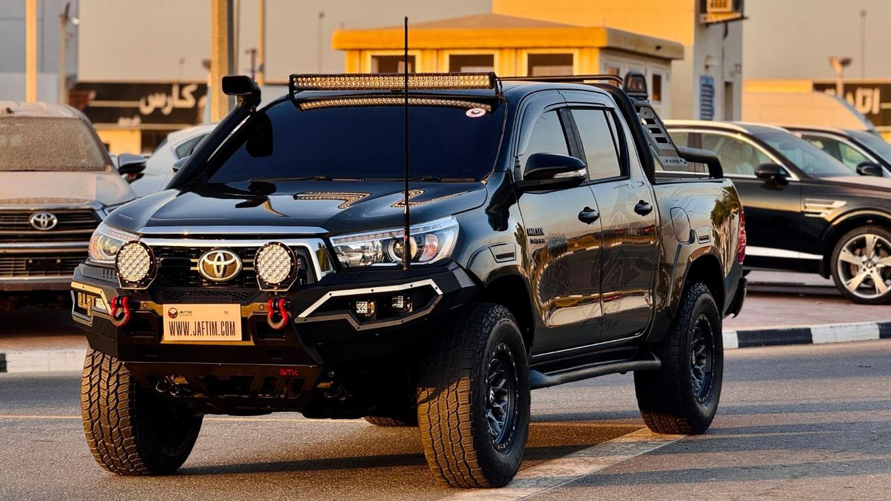 تويوتا هيلوكس -