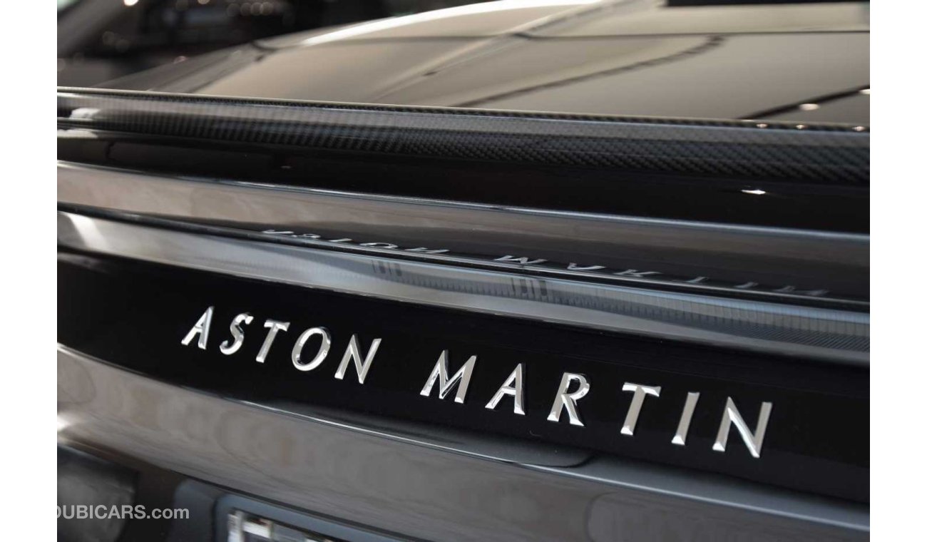 Aston Martin DBS Aston Martin DBS Superleggera Volante