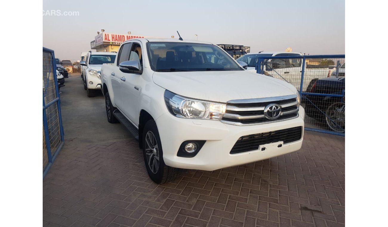 Toyota Hilux pick up . diesel 2.4L . 2016 Left Hand Drive ( EXPORT ONLY )