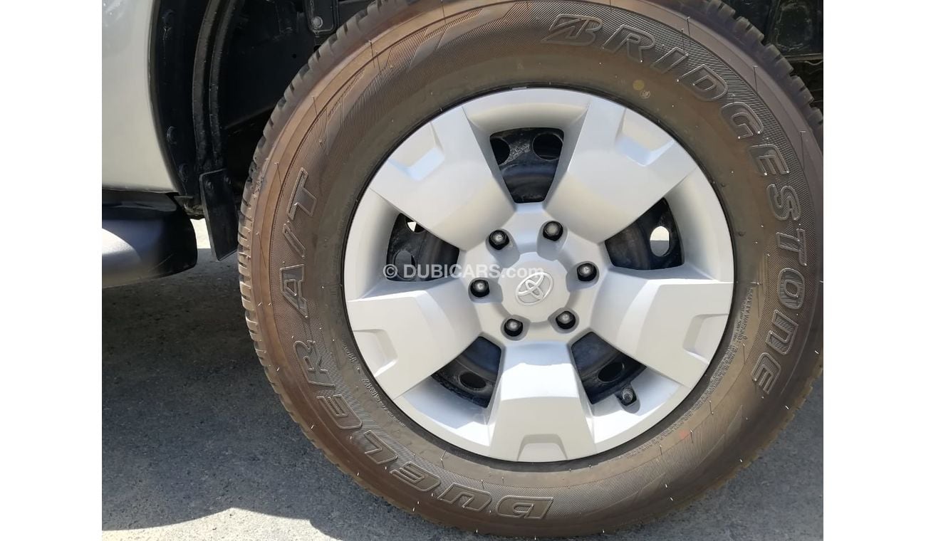 تويوتا هيلوكس Diesel 2.4 full options 2018