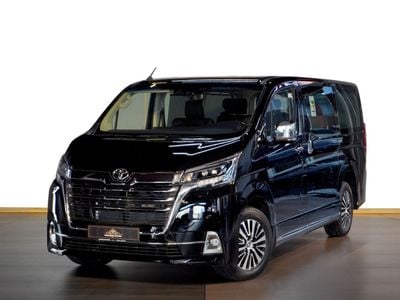 تويوتا جرافينا Dubai Registration | 2026 | 3 Years Agency Warranty  Service Contract