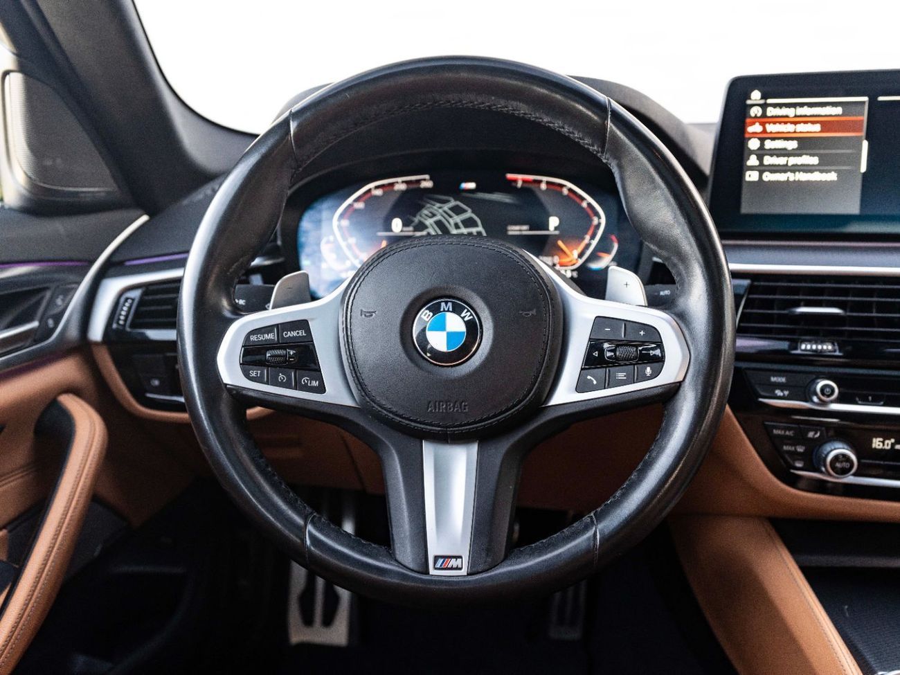 BMW 520i M Sport Comfort 2.0L