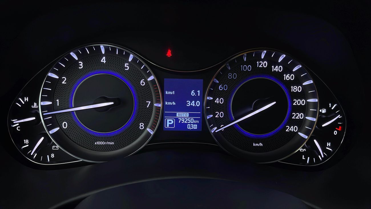 Infiniti QX80 LUXURY 5.6 | Under Warranty | Inspected on 150+ parameters