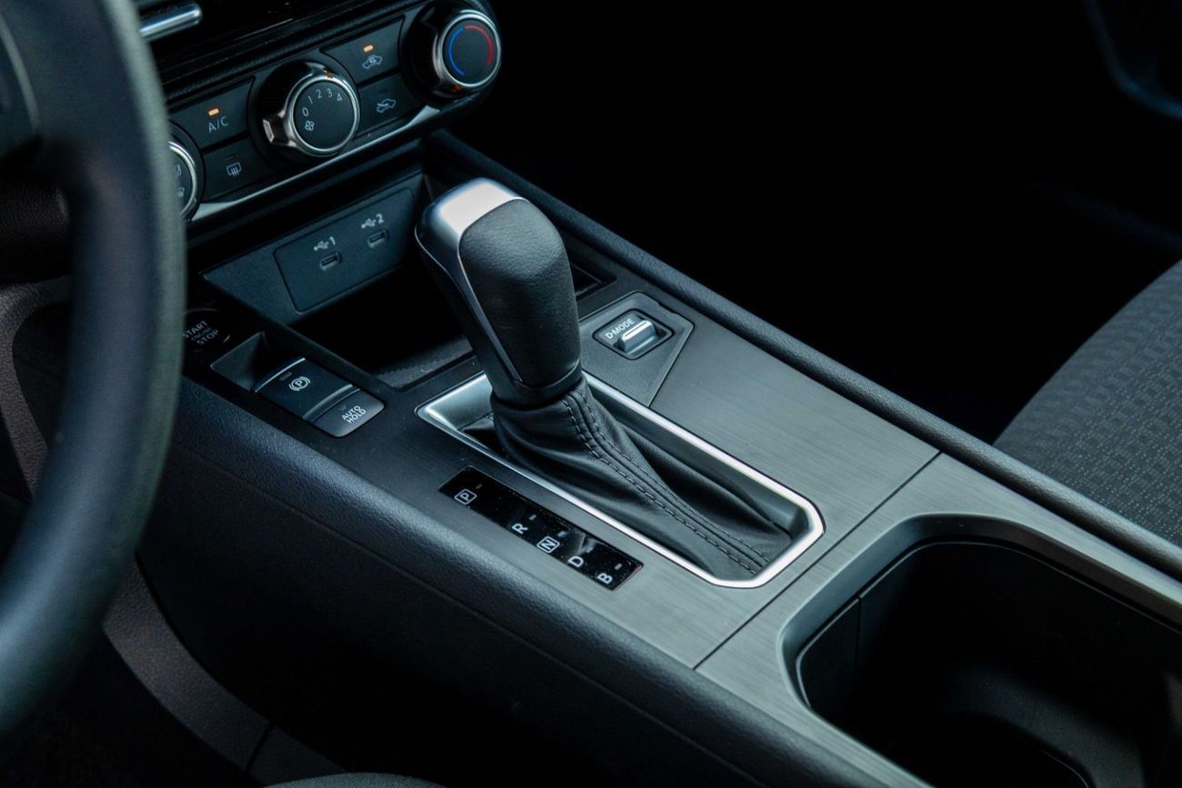 نيسان كيكس S 2.0L | Dealership With Dealership Warranty 3 year or 100,000 Kms | AED 1,245 Monthly | Zero Down P