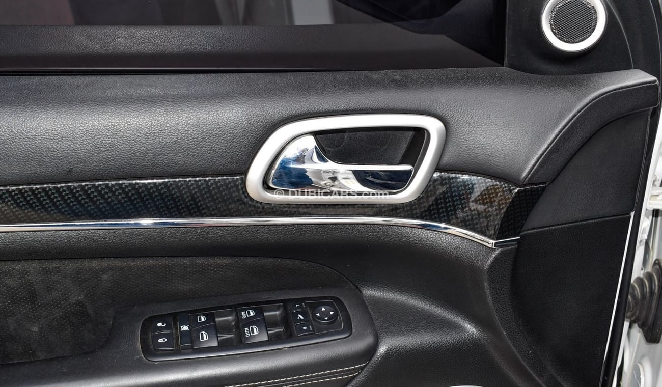 جيب جراند شيروكي SRT