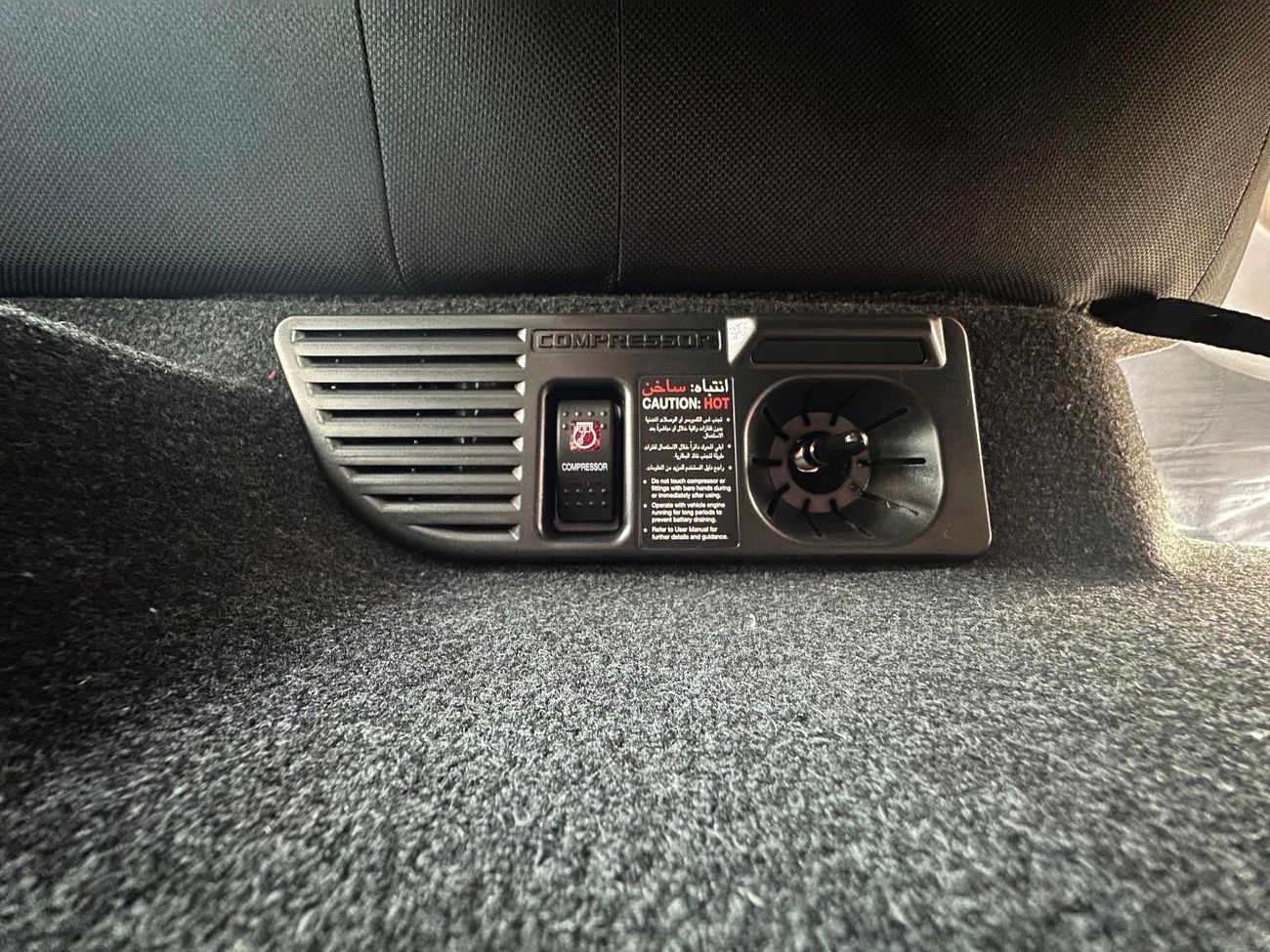 تويوتا هيلوكس adventure 4.0