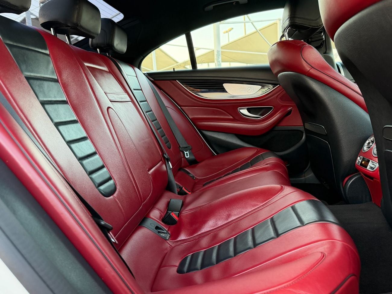 Mercedes-Benz CLS 450 Premium + 3.0L (389 HP)