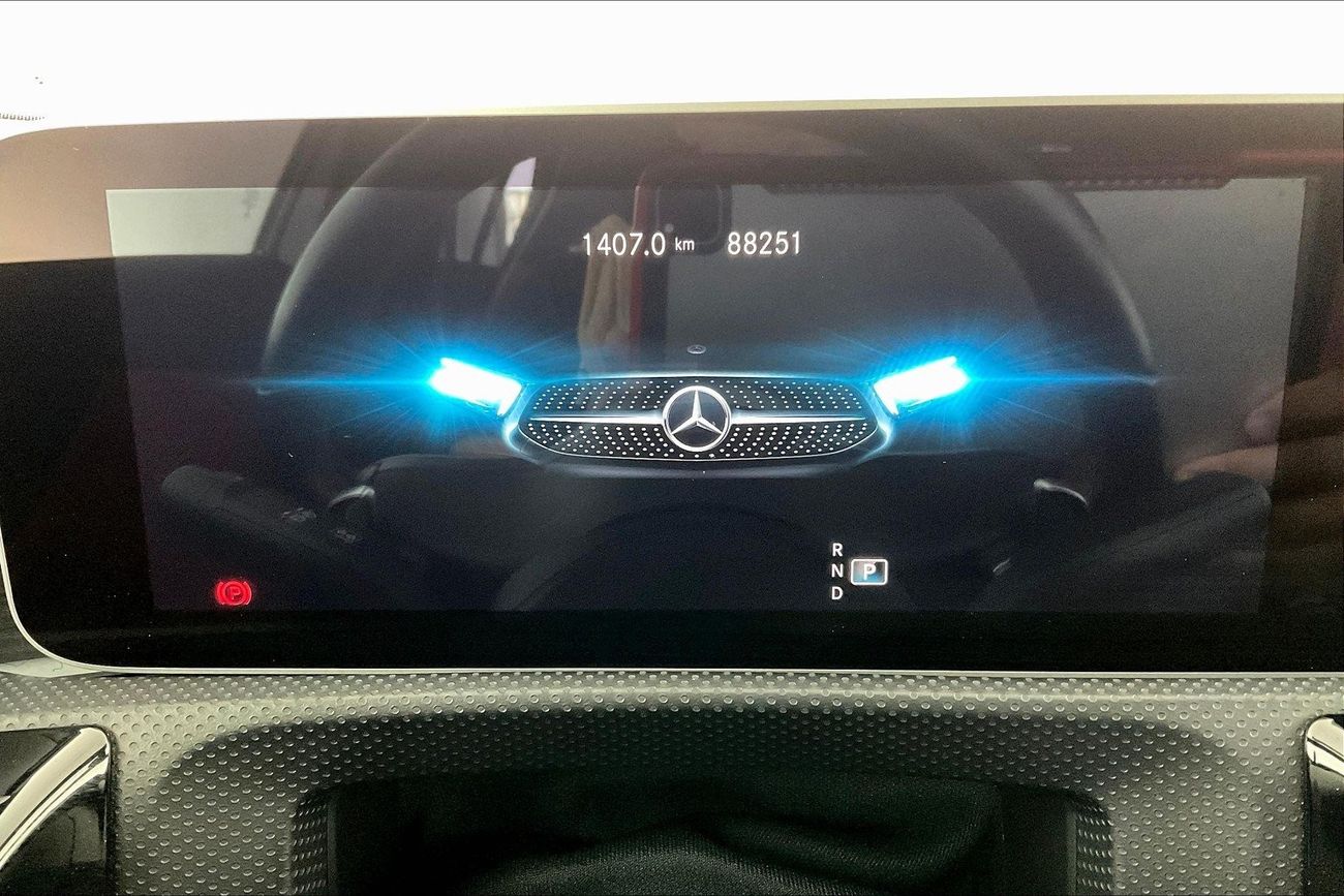 Mercedes-Benz A 250 Premium +