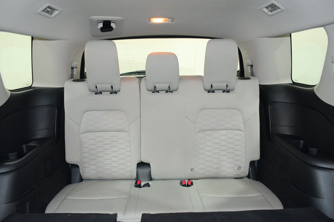 Nissan Pathfinder SL 2.0