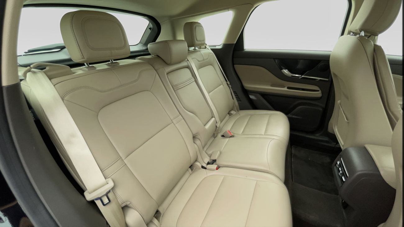 Lincoln Corsair Std 2.0L 2023 STD | AED 1577/Month | 0 DP | 30 Day Return | Warranty | Service History