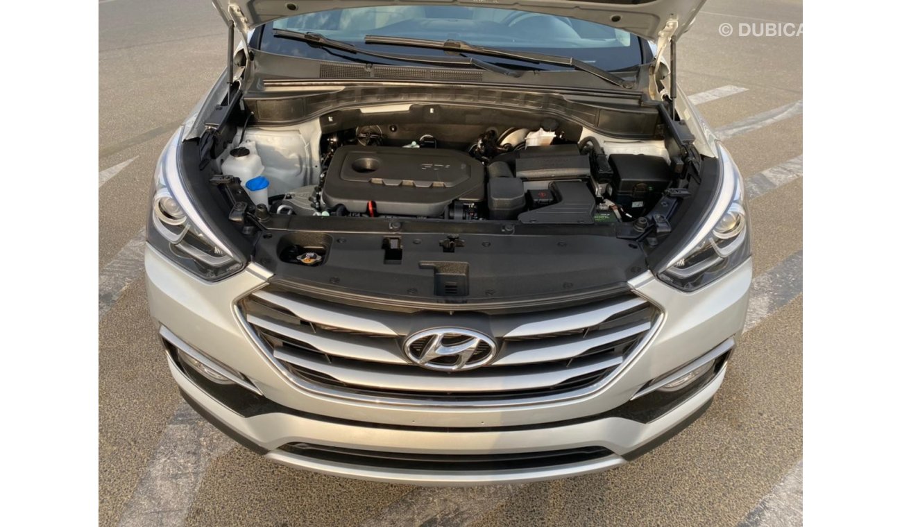 Hyundai Santa Fe 2018 HYUNDAI SANTAFE SPORT / MID OPTION