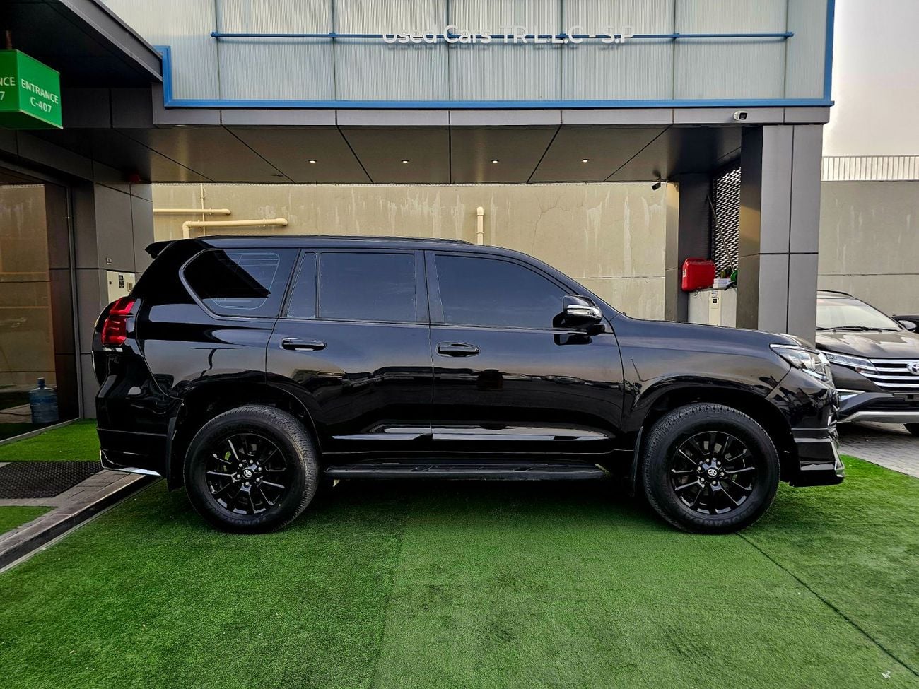 Toyota Prado TX-L PRADO TXL / NEW SHAPE / SUNROOF LEATHER / ORIGINAL BLACK COLOR