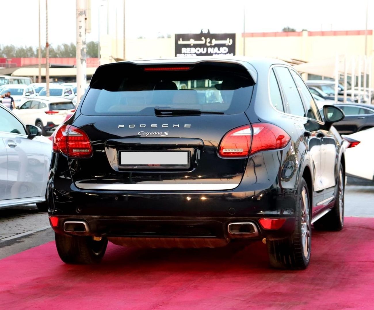 Porsche Cayenne Porsche Cayenne S / 2014 / Only 91,000KM / GCC / Free Accident