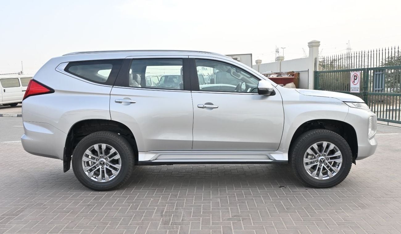 Mitsubishi Montero MITSUBISHI PAJERO SPORT 2.4L DIESEL AT HIGH LINE