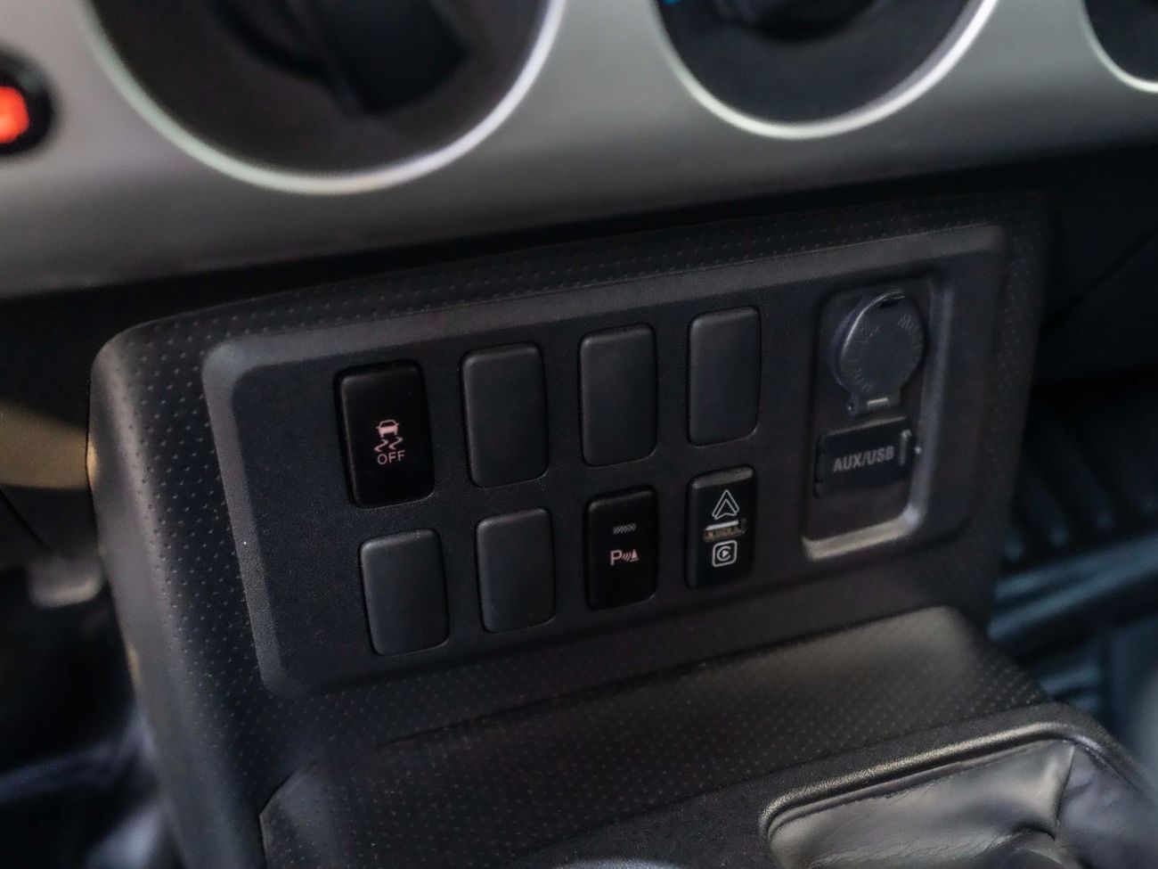 Toyota FJ Cruiser GXR 4.0L A/T