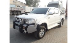 Toyota Hilux Hilux RIGHT HAND DRIVE (Stock no PM 722 )