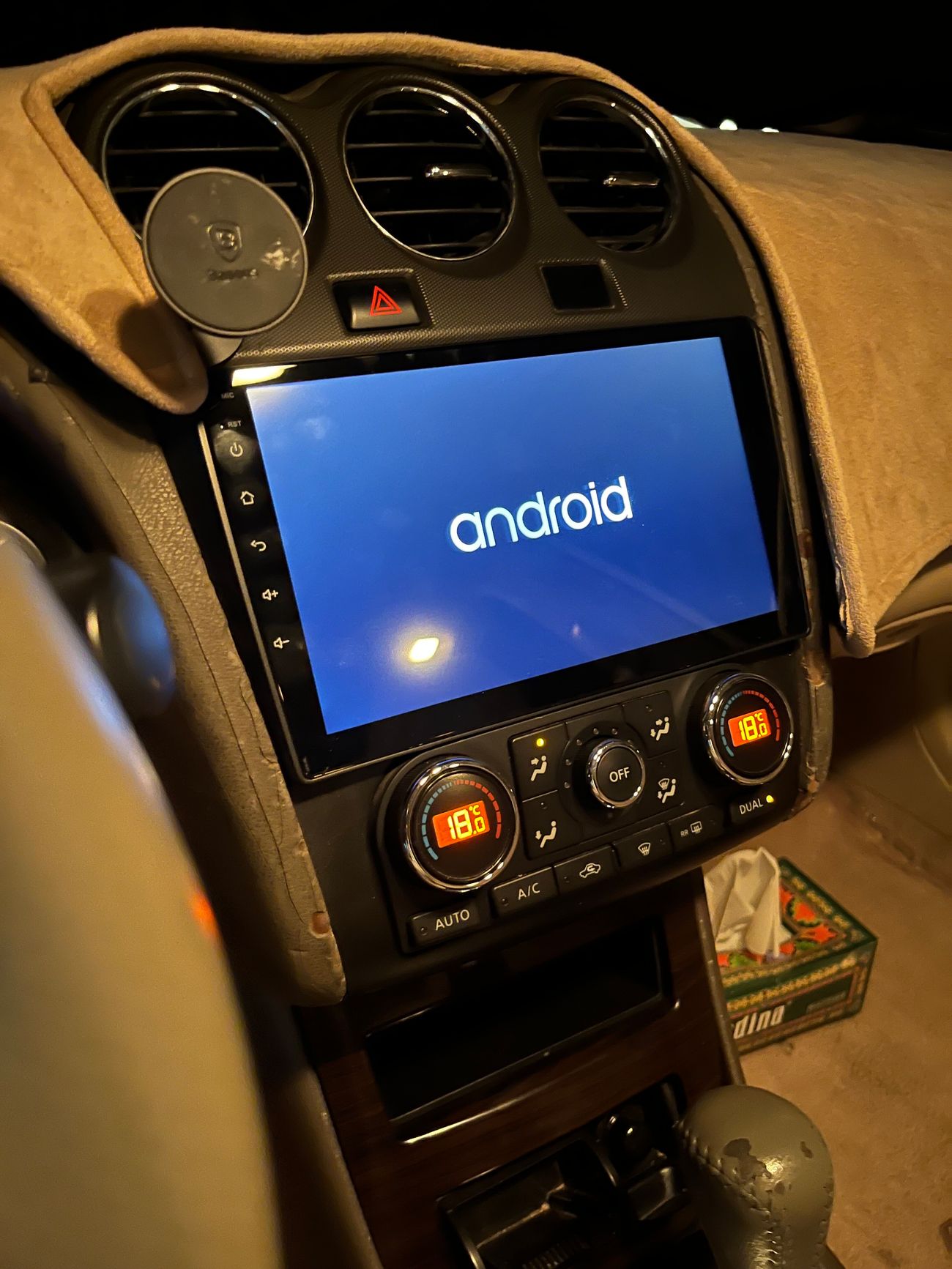 نيسان ألتيما