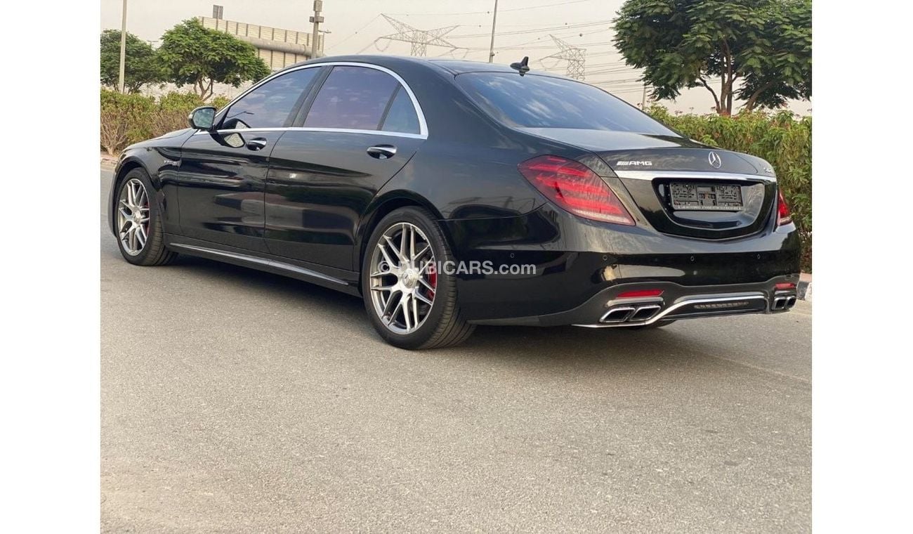 Mercedes-Benz S 63 AMG Std GCC SPEC UNDER WARRANTY NEAT AND CLEAN