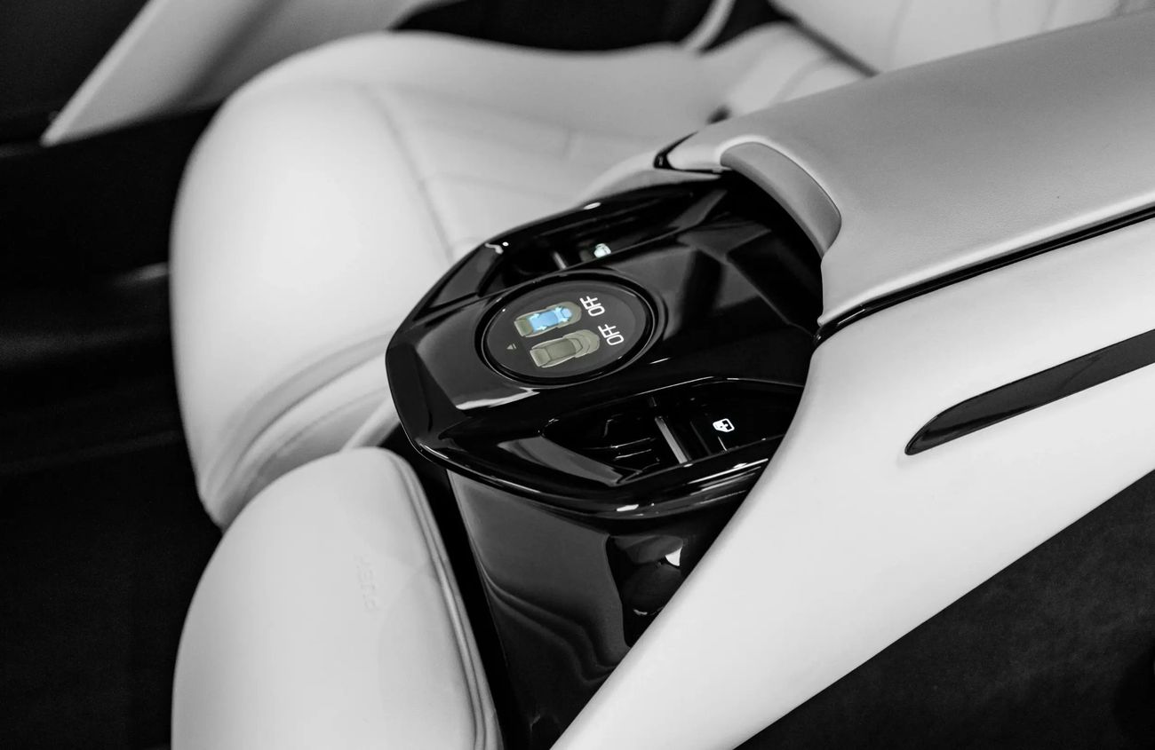 فيراري بوروسانجوي 6.5L V-12 Naturally Aspirated Engine | Warranty