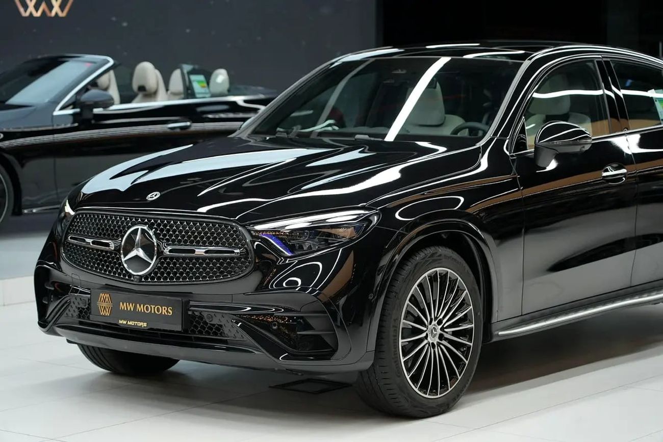 مرسيدس بنز GLC كوبيه 300 Arrival | GLC 200 Coupe | GCC km | Agency Warranty | Premium Plus