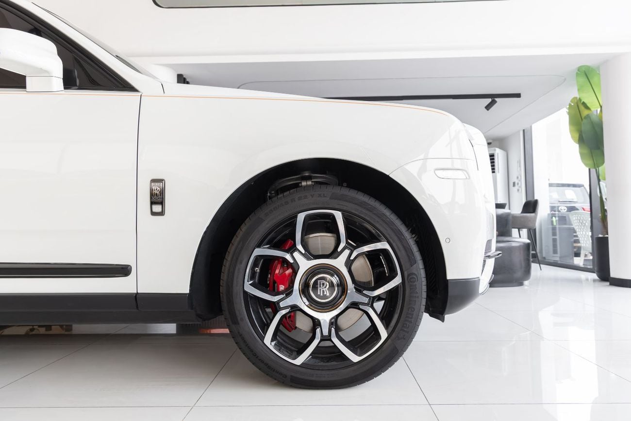 رولز رويس كولينان Rolls-Royce Cullinan Black Badge | Bespoke Orange Interior | Fully loaded | WARRANTY AVAILABLE PITST