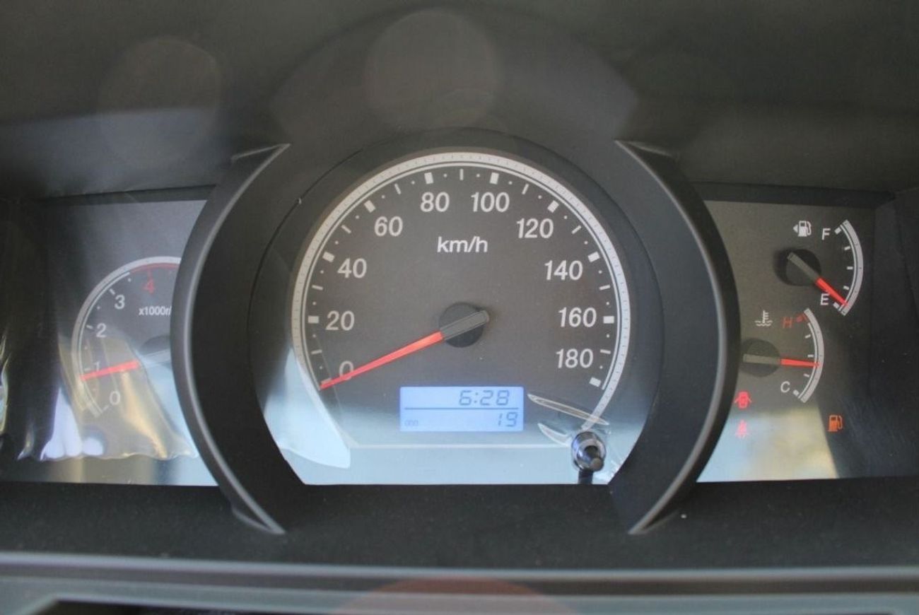 فوتون فيو JIANGTIANPAI 2.5L DSL 15 STR Hi Roof R5 Series Manual