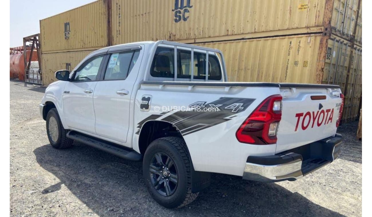 Toyota Hilux TOYOTA HILUX 2.7L PETROL 4/4 FULL OPTION 2023