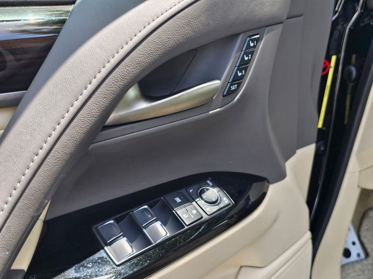 Lexus LX 570 Sport Platinum 5.7L