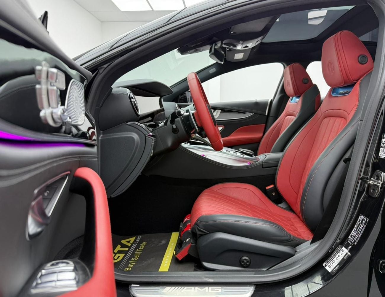 مرسيدس بنز ايه ام جي جي تي 43 STD (4 Door)