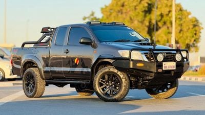 Toyota Hilux SMART CAB | 2014 | BULL BAR INSTALLED | RHD | 3.0L DIESEL ENGINE | MANUAL TRANSMISSION | 4 X 4