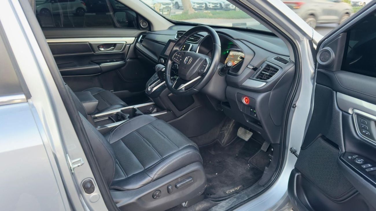 Honda CRV RHD | 7 SEATER FAMILY SUV | PANORAMIC ROOF | LEATHER & TECH PACK