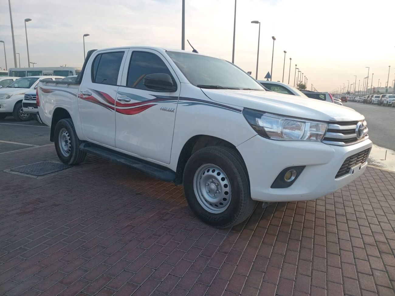 Toyota Hilux DC 2.4L 4WD DIESEL MANUAL TRANSMISSION