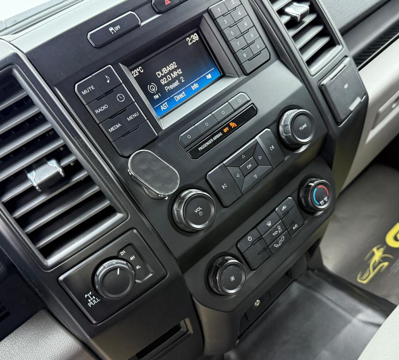 Ford F 150 2020 Ford F-150 XL, Raptor Kit, 1 Year Unlimited Km Warranty, Full Service History, GCC