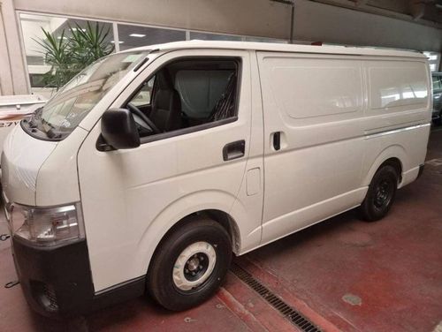 Toyota Hiace GL Toyota Hiace GLS STD Roof, Panel Van, 2.5L Diesel, M/T, MY24 2.5L Diesel 2024