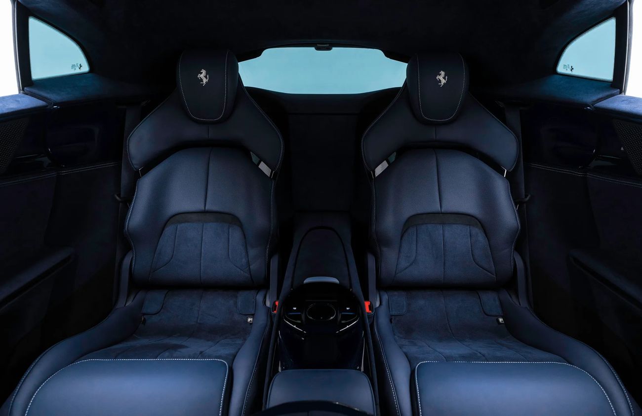 فيراري بوروسانجوي 6.5L V12 Naturally Aspirated Engine