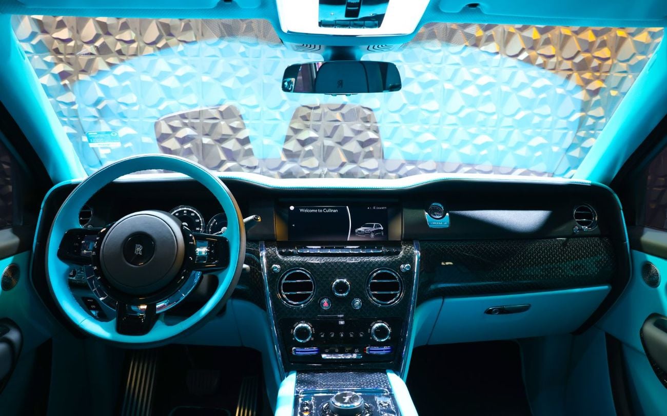 رولز رويس كولينان 2019 Rolls Royce Cullinan Black Badge