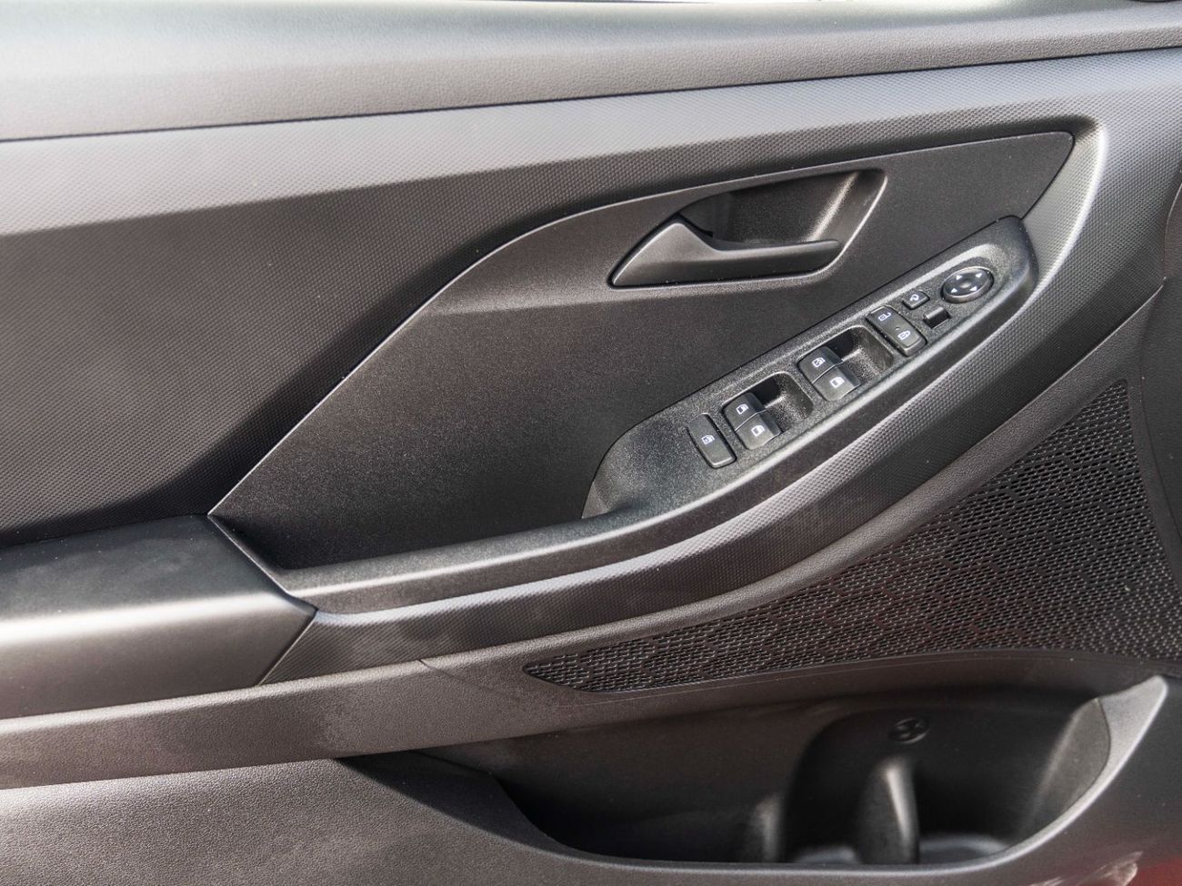 هيونداي كريتا Base 1.6L