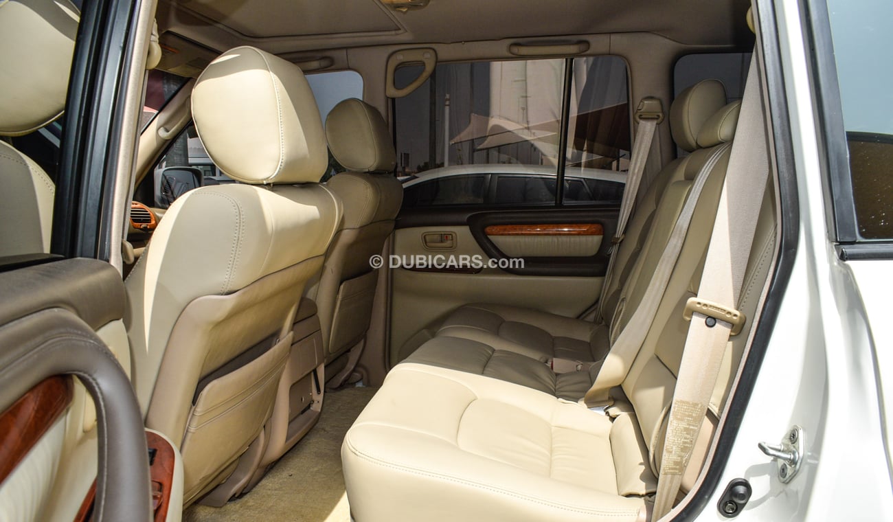 Toyota Land Cruiser VXR V8 With Lexus LX470 Body kit