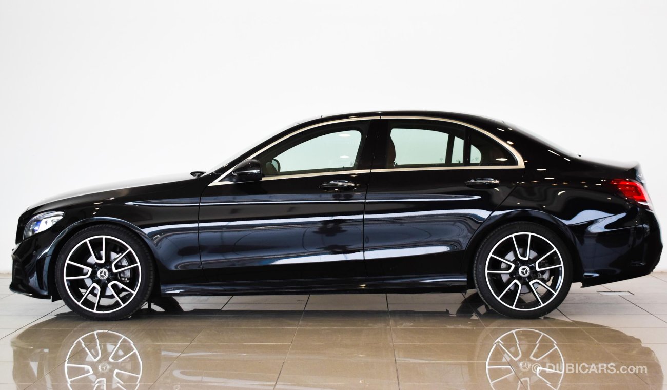 Mercedes-Benz C200 SALOON / Reference: VSB 31562 Certified Pre-Owned with up to 5 YRS SERVICE PACKAGE!!!