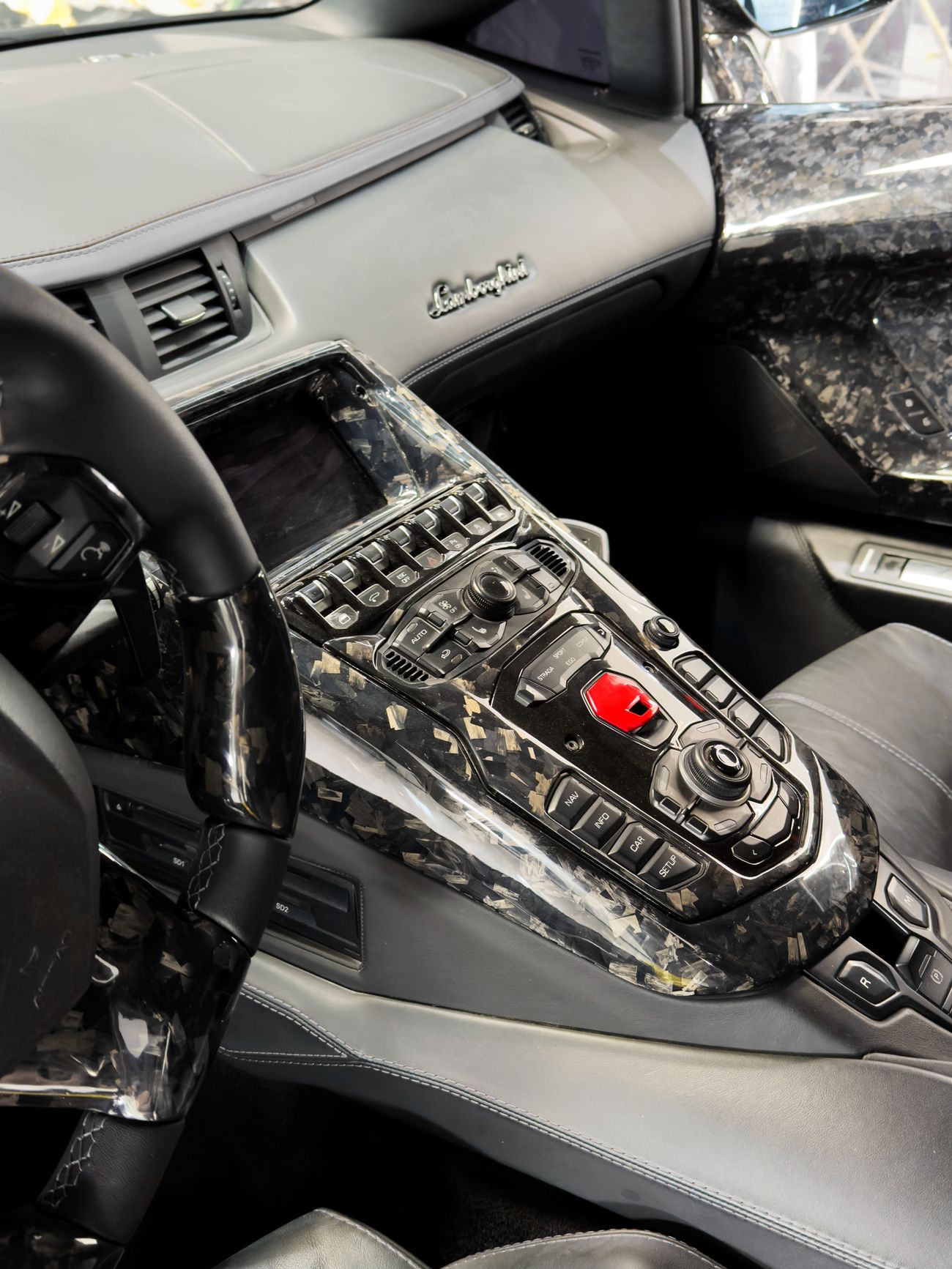 Lamborghini Aventador SVJ 6.5L V12