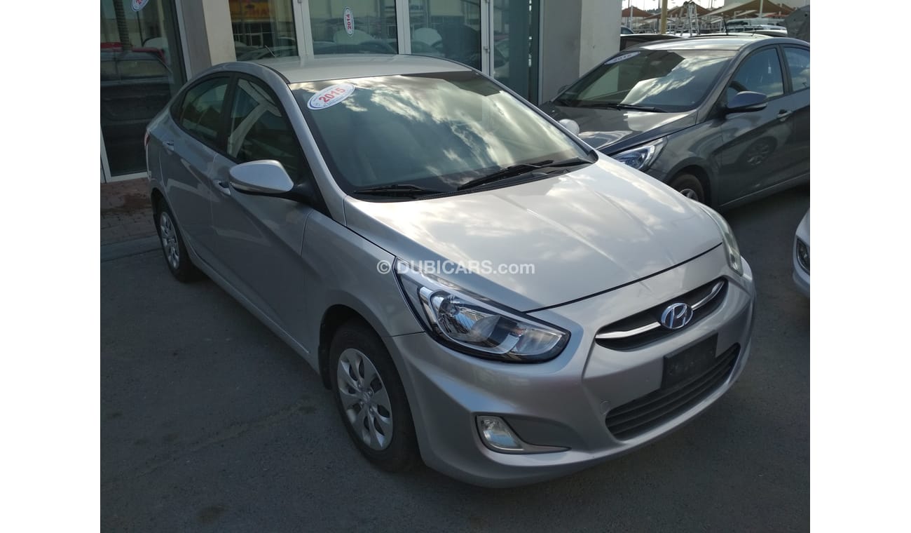 هيونداي أكسنت 2015 فضى خليجى حالة وكالة بدون صبغ بدون حوادث ممتاذة