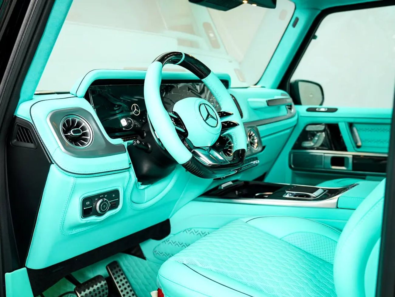 Mercedes Benz G63 AMG BRABUS G800 G63 AMG Brabus Kit | KM | Tiffany Blue Interior