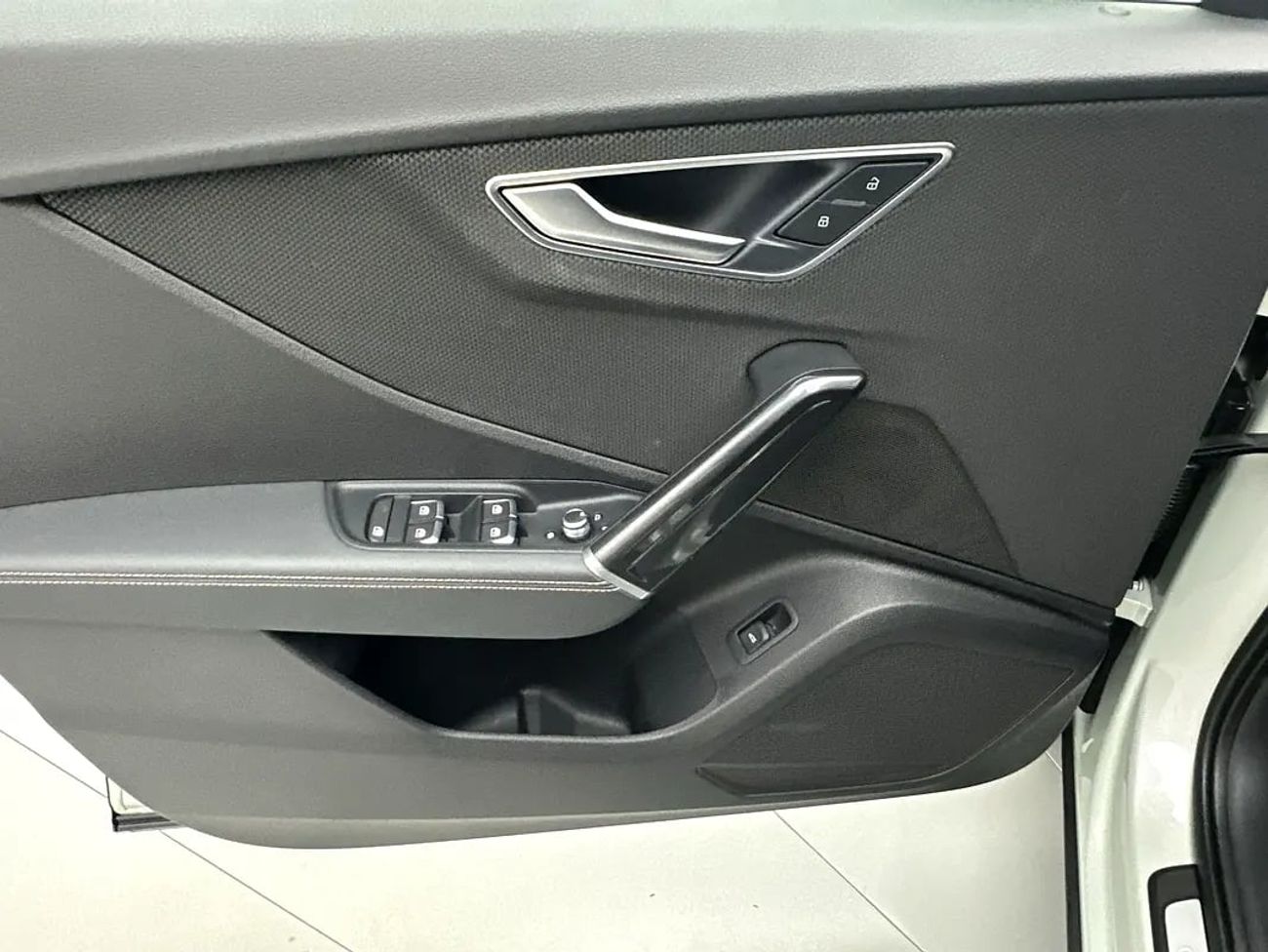 Audi Q2 Advanced 35 TFSI 150hp Black Package (Ref# 009208)