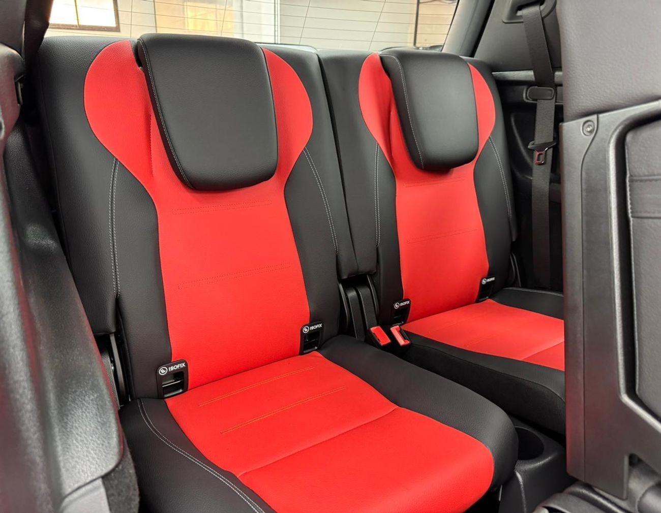 Mercedes-Benz GLB 200 2026 Mercedes-Benz GLB200 AMG, 2030 Mercedes Warranty, 7 Seater, GCC